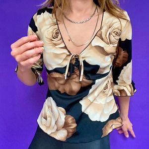 "Femme de Fleur" 90s Black & Nude Floral Print Top